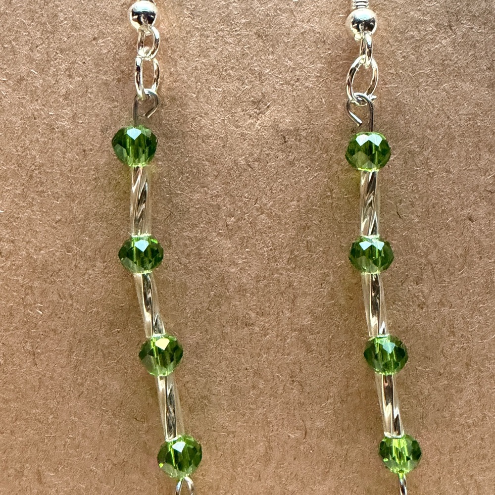 Elegant Green Beaded Earrings Style #022